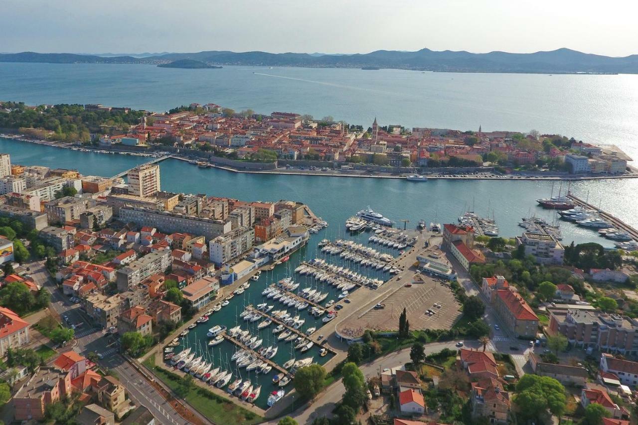 City Marine Luxury Apartments Zadar Bagian luar foto