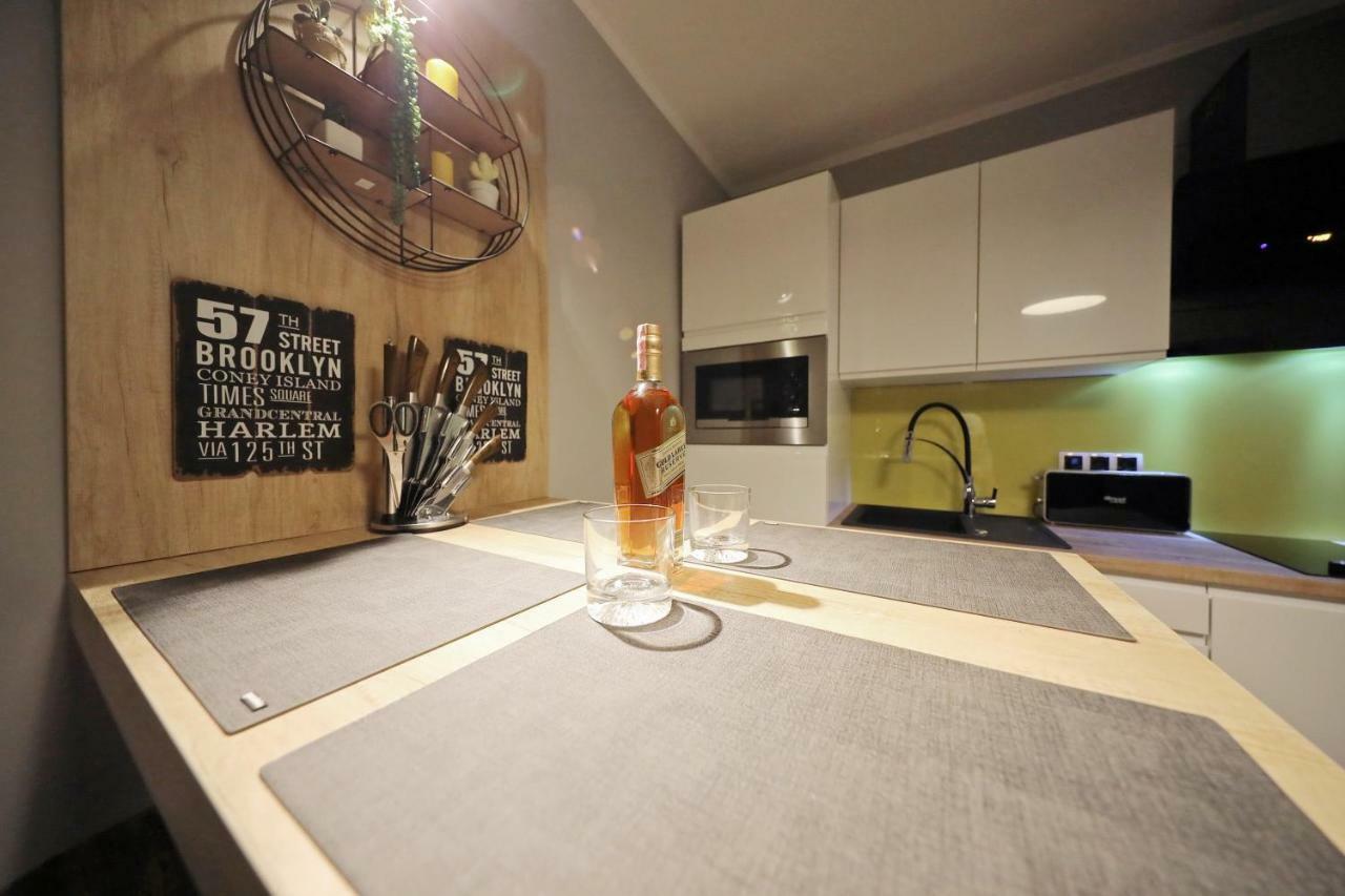 City Marine Luxury Apartments Zadar Bagian luar foto