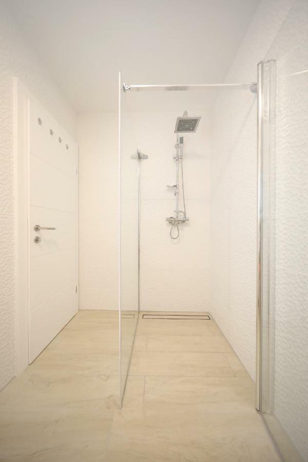 City Marine Luxury Apartments Zadar Bagian luar foto